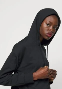 Set - Trainingspak - Black 16 Set - Trainingspak - Black -Even&Odd 04762dee7f794bd6b1bf6a6149639916