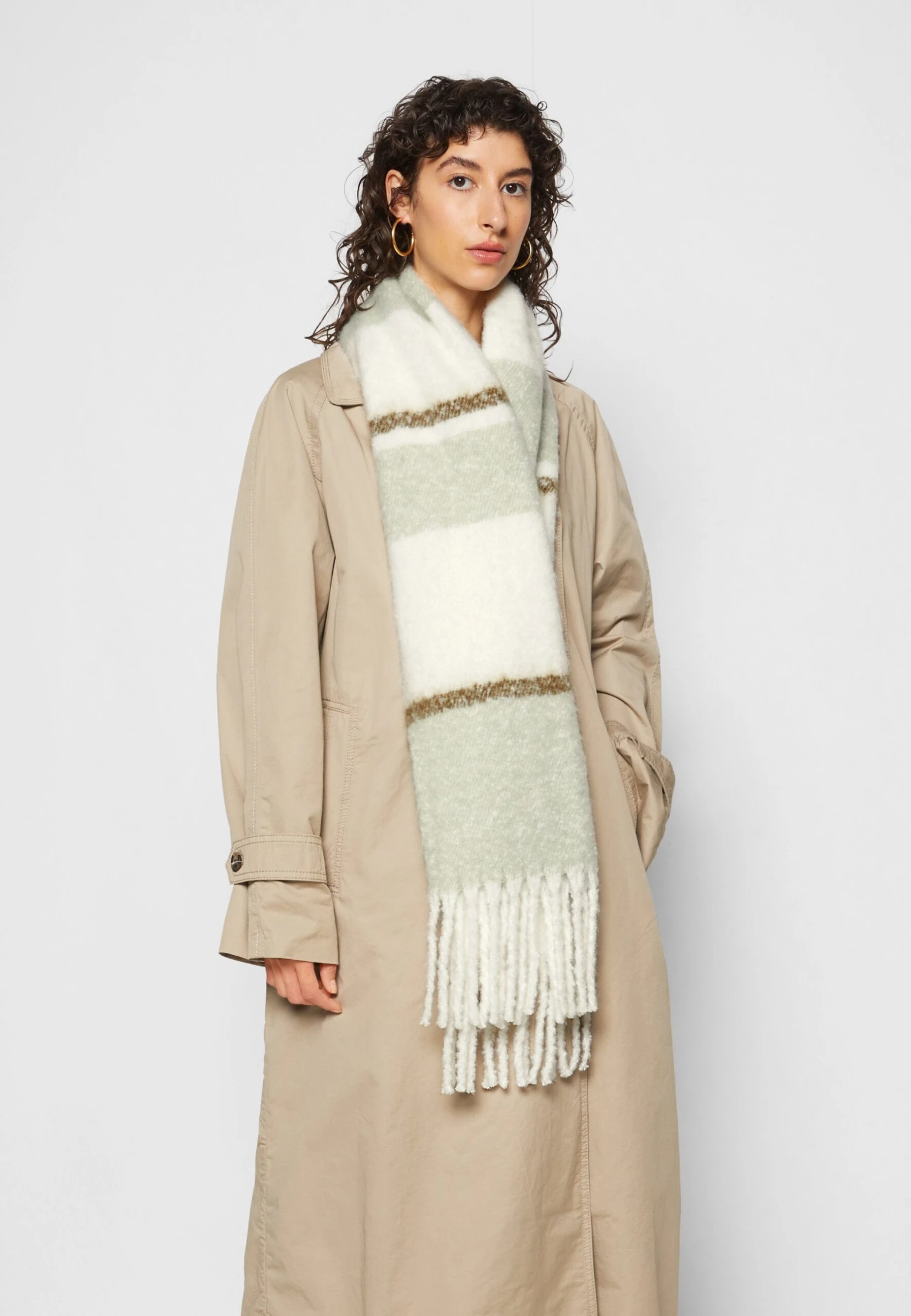 Even&Odd Sjaal - Green/White 3 Even&Odd Sjaal - Green/White - Afbeelding 3