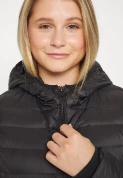 Even&Odd Gewatteerde Jas - Black -Even&Odd 4736b5117f0a4deb93bbd9d9f229f5b7