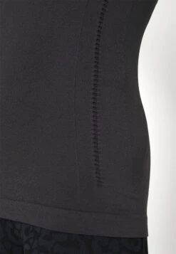 Top - Black -Even&Odd 4d46450d23ba4881ad467e5ea8effe90