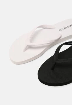 Even&Odd 2 Pack - Teenslippers - Black/White -Even&Odd 61572a5719004b88b1350f88d8616a3c