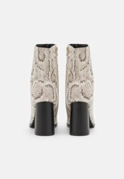 Korte Laarzen - Multi-Coloured -Even&Odd 93b03e5a57e3437a9464ad323122a71d