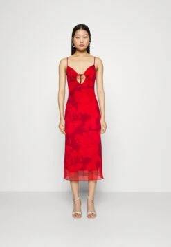 Even&Odd Eo-Ss23-C083-Sj / Strappy All Over Mesh Midi Low V Neck Dress / 302 - Red_917 - Multi-Coloured - Jurk - 302 - Red_917 - Multi-Coloured -Even&Odd ad66486e49444c2bb347c22dbfed362b
