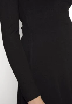 Even&Odd Eckiger Ausschnitt Mini Strickkleid - Gebreide Jurk - Black -Even&Odd b53c3243d575435fa9d66c907b2972e1