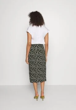 Midi Straight High Skirt - Kokerrok - Black/White -Even&Odd b8c13dc6a94a44c1b05921863e40aeba