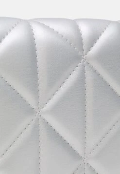 Even&Odd Clutch - Silver -Even&Odd e25be354163c4ee0ba967fc6fc51b04c